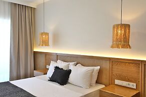 Lavinya Otel
