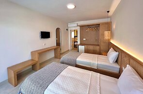 Lavinya Otel