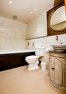 The Shankly Hotel