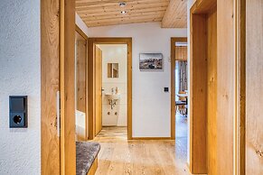 Hotel Alpenstolz