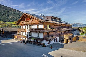 Hotel Alpenstolz