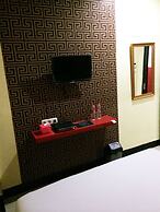 Hollywood Hotel