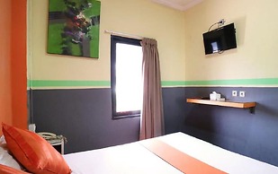 Hollywood Hotel