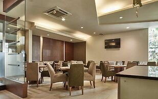 Grand Cikarang Hotel