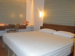 Grand Cikarang Hotel