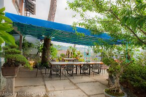 Melody Hotel