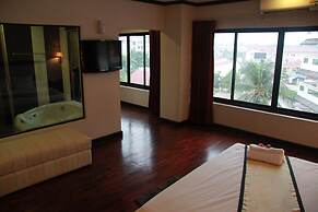 Cheuang 2 Hotel