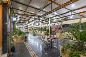 Gardens Hotel