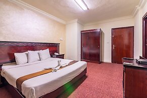 Gardens Hotel