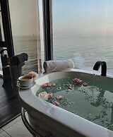 M1 Club Hotel