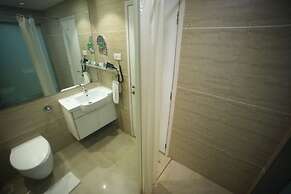 The Byke Suraj Plaza Veg Hotel, Thane