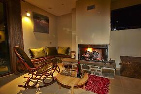 Anavasi Mountain Resort