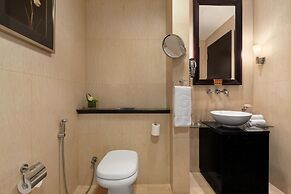 Shangri-La Residences and Apartments