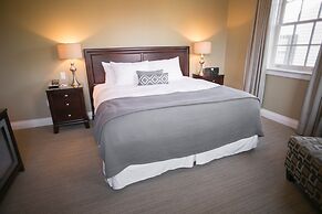 124 on Queen Hotel & Spa