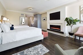 124 on Queen Hotel & Spa