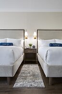 124 on Queen Hotel & Spa