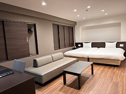 Reftel Osaka Itami Airport Hotel