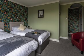 Braeburn Guest House / B&B