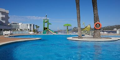Playa Bella Beach Apartments