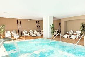 Sunprime Atlantic View Suite & Spa