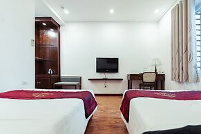 Le Foyer Hotel