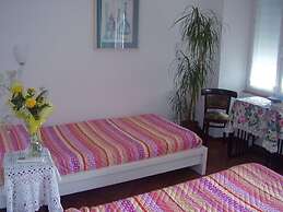 B&B Gens Julia