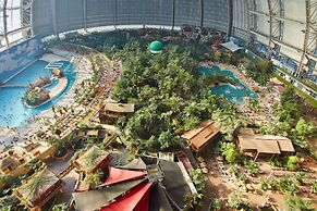 Tropical Islands