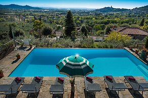 Villa Senaia
