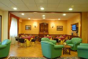Hotel Mondial