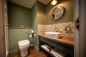 The Green Man by Chef and Brewer Collection