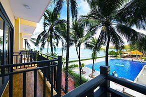 Hon Rom Central Beach Resort