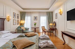 Hotel President Solin