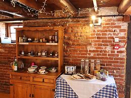 The Dairy Barns