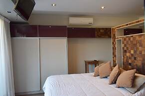 Syrah Suites