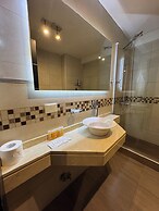 Syrah Suites