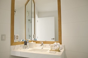 Ramada Encore by Wyndham Lima San Isidro