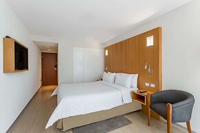 Ramada Encore by Wyndham Lima San Isidro