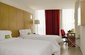 Ramada Encore by Wyndham Lima San Isidro