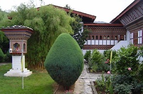 Olathang Hotel