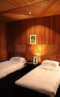 Olathang Hotel