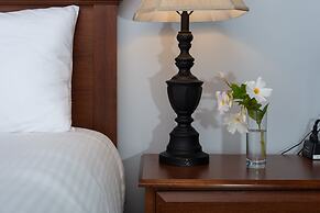 Inn at the Pier