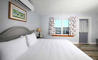 Inn at the Pier