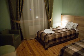 Seasons SPA Boutique Hotel