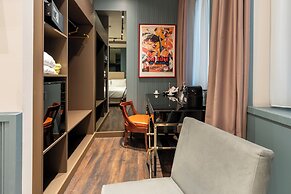The Glam Boutique Hotel & Apt