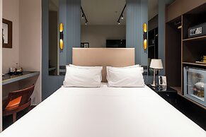 The Glam Boutique Hotel & Apt