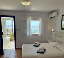 Paros Philoxenia