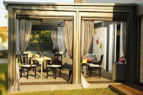 Live09 B&B Design