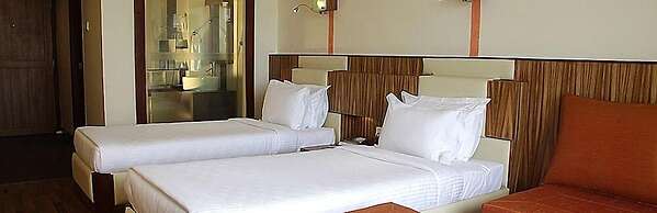 Gokulam Park Hotel & Convention Centre
