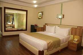 Gokulam Park Hotel & Convention Centre