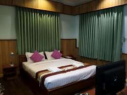 Cassiopeia Hotel